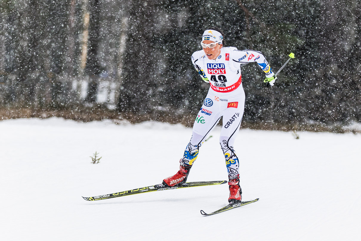 Charlotte Kalla på väg mot guld på 10 km fristil vid skid-VM i Falun 2015. Fotograf: Magnus Stålberg